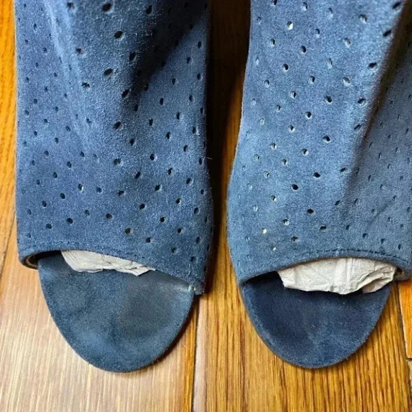 Diba Blue Suede Peep Toe Laser Cut Booties - Picture 4 of 10